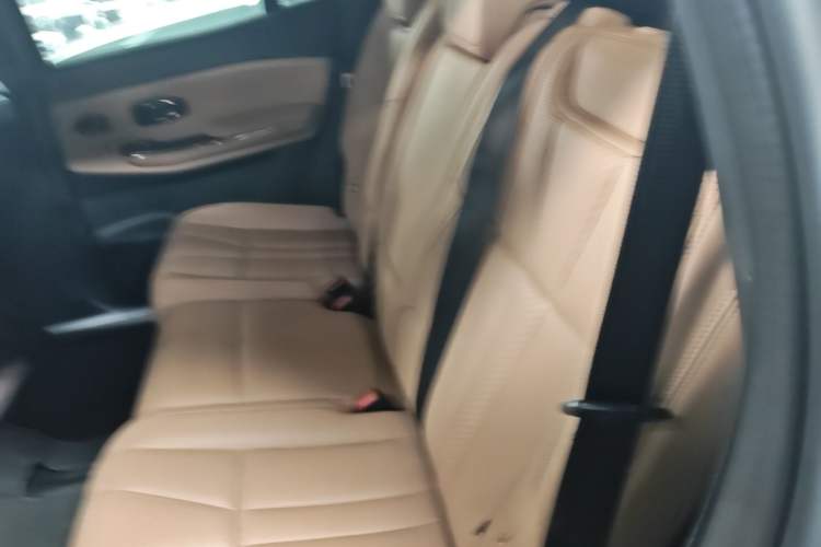 Used Nio ES8 2020 415 km Range 7-Seater Version Left Rear Seat