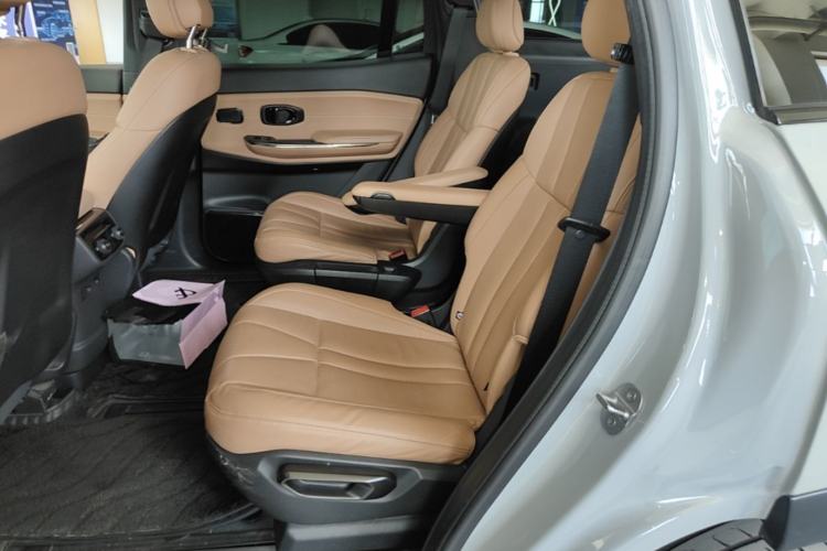 Used Nio ES8 2020 415 km Range 6-Seater Version Left Rear Seat