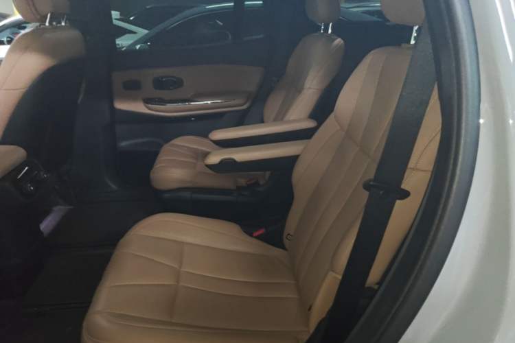 Used Nio ES8 2020 415 km Range 6-Seater Version Left Rear Seat