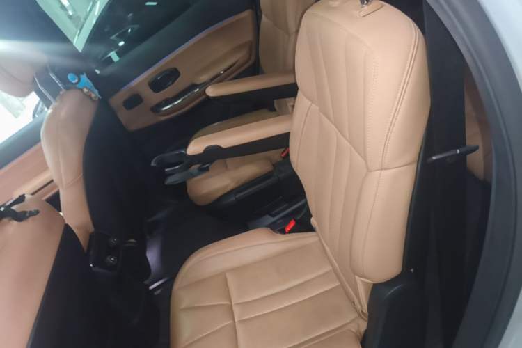 Used Nio ES8 2020 580 km Range Six-Seater Version Left Rear Seat