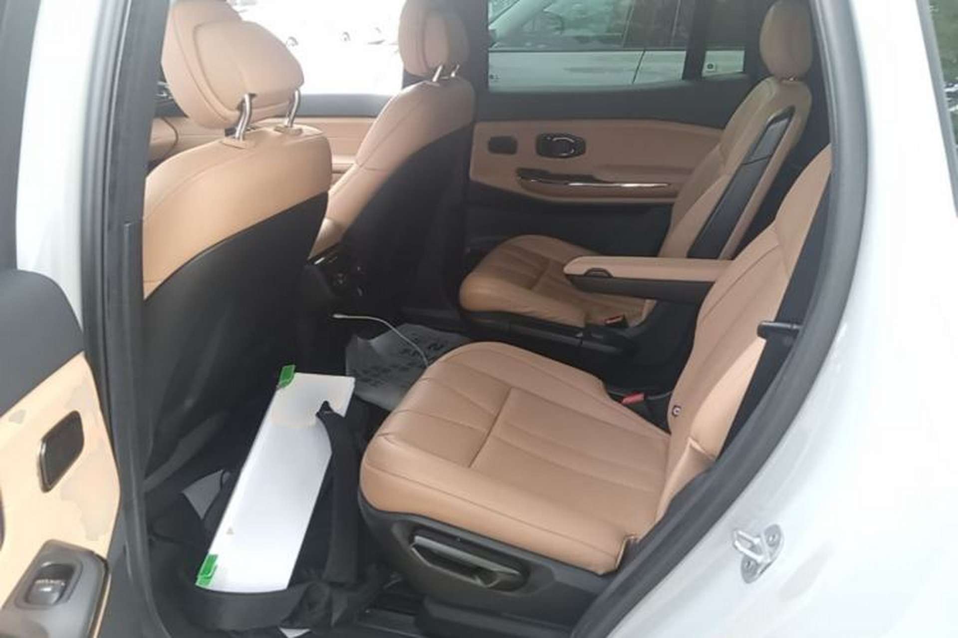 Used Nio ES8 2020 415 km Range 6-Seater Version Left Rear Seat