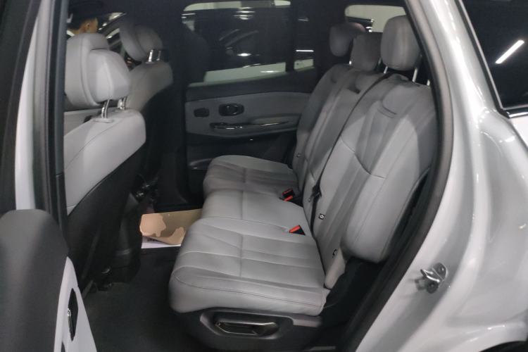 Used Nio ES8 2020 450 km Range 7-Seater Version Left Rear Seat