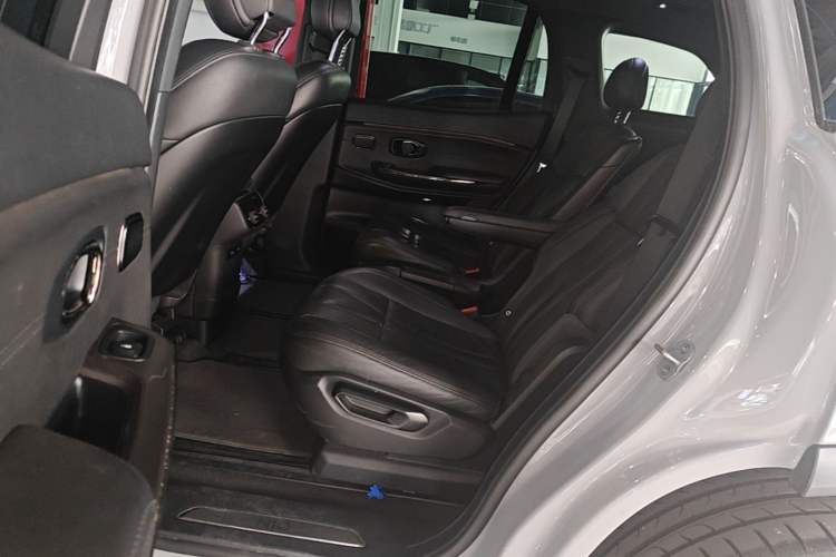 Used Nio ES8 2020 415 km Range 6-Seater Version Left Rear Seat