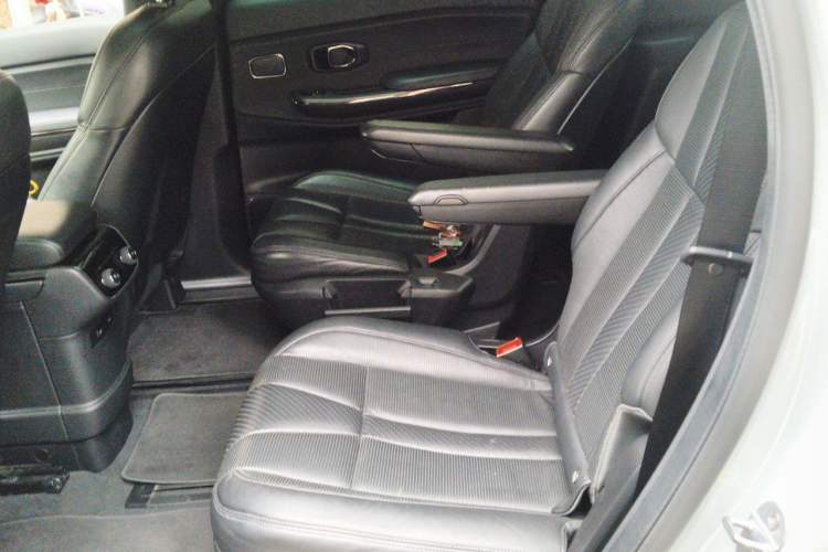 Used Nio ES8 2020 580 km Range Six-Seater Version Left Rear Seat