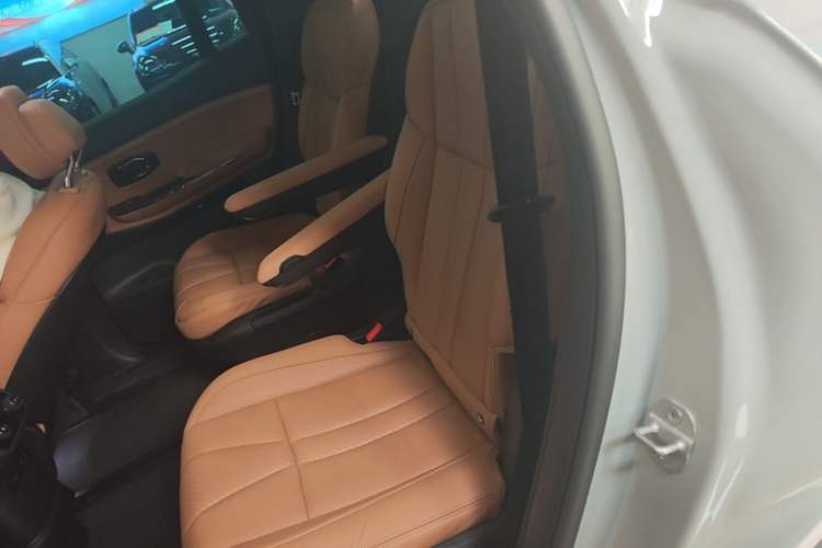 Used Nio ES8 2020 580 km Range Six-Seater Version Left Rear Seat