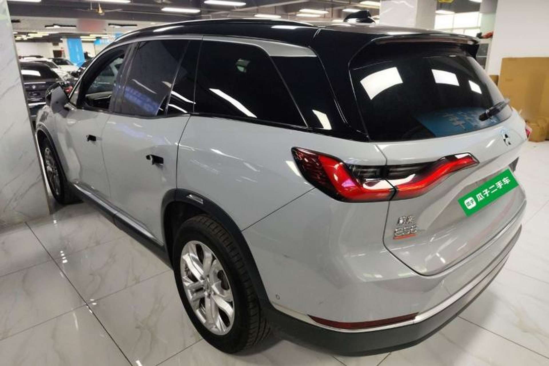 Used Nio ES8 2020 415 km Range 6-Seater Version Left Side