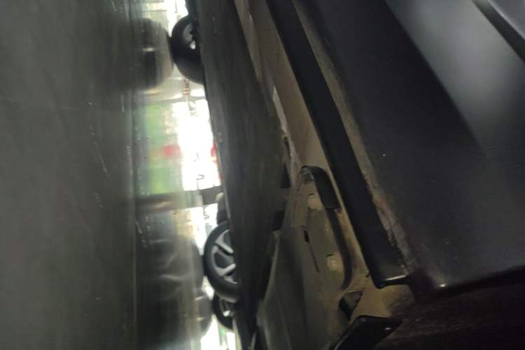 Used Nio ES8 2020 415 km Range 6-Seater Version Left Side Sill