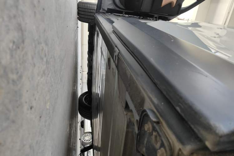 Used Nio ES8 2020 415 km Range 6-Seater Version Left Side Sill