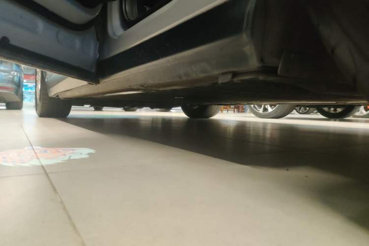 Used Nio ES8 2020 415 km Range 7-Seater Version Left Side Sill