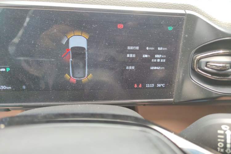Used Nio ES8 2020 415 km Range 6-Seater Version Odometer Close Up
