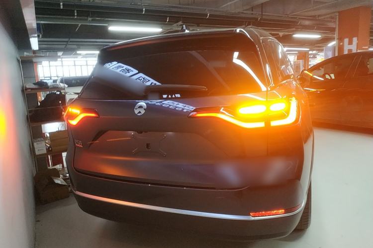 Used Nio ES8 2020 580 km Range 7-Seater Version Rear