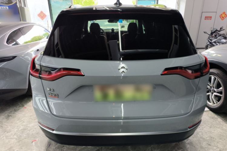 Used Nio ES8 2020 580 km Range 7-Seater Version Rear