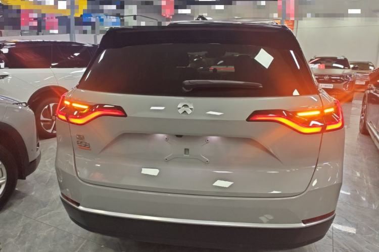 Used Nio ES8 2020 580 km Range Six-Seater Version Rear