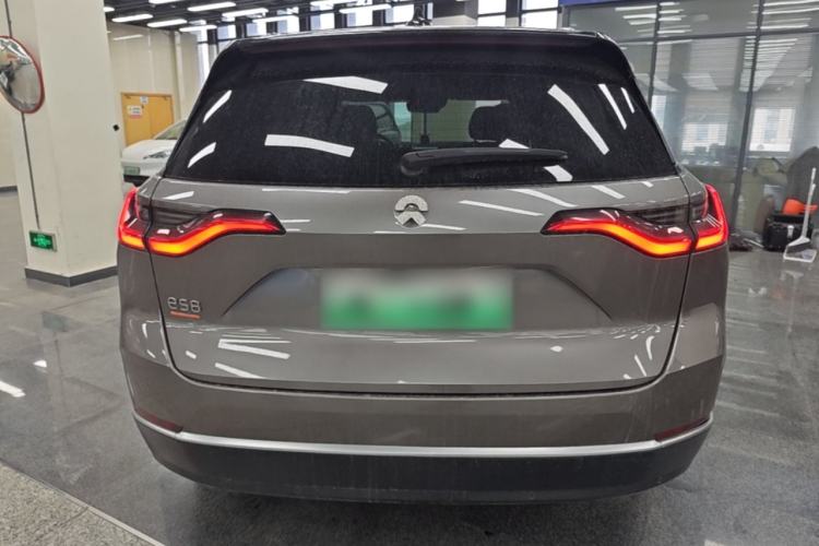 Used Nio ES8 2020 580 km Range Six-Seater Version Rear
