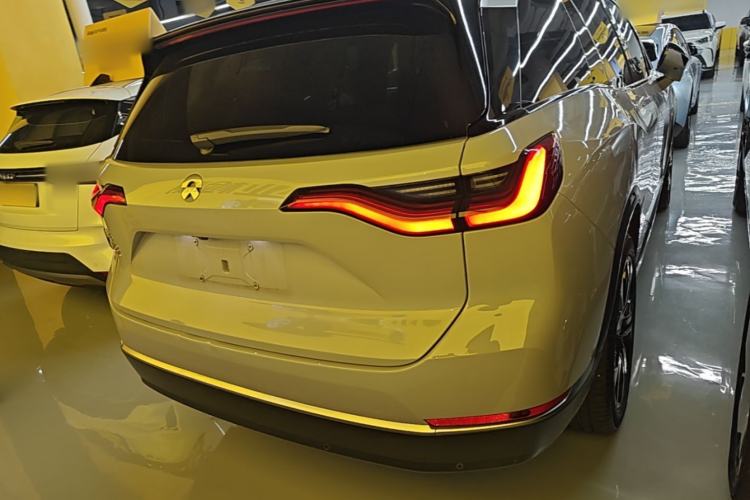 Used Nio ES8 2020 580 km Range Signature Edition Six-Seater Version Rear