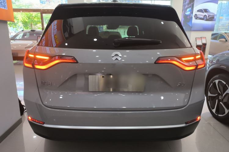 Used Nio ES8 2020 415 km Range 7-Seater Version Rear