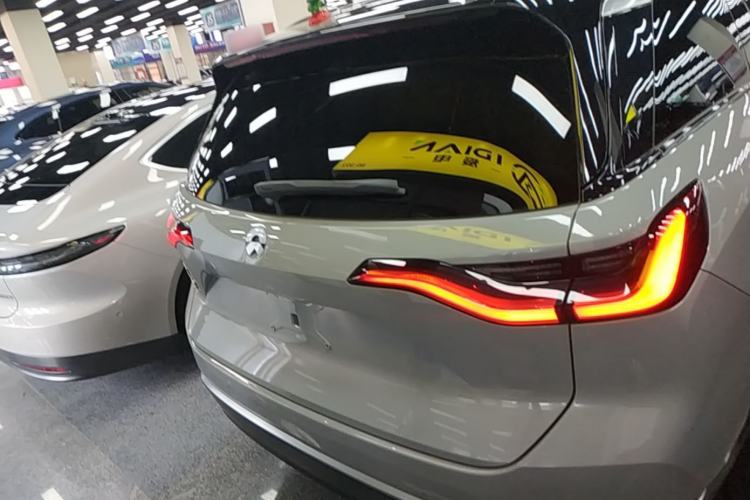 Used Nio ES8 2020 415 km Signature Edition 6-Seater Version Rear