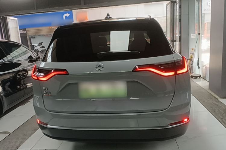 Used Nio ES8 2020 415 km Signature Edition 6-Seater Version Rear
