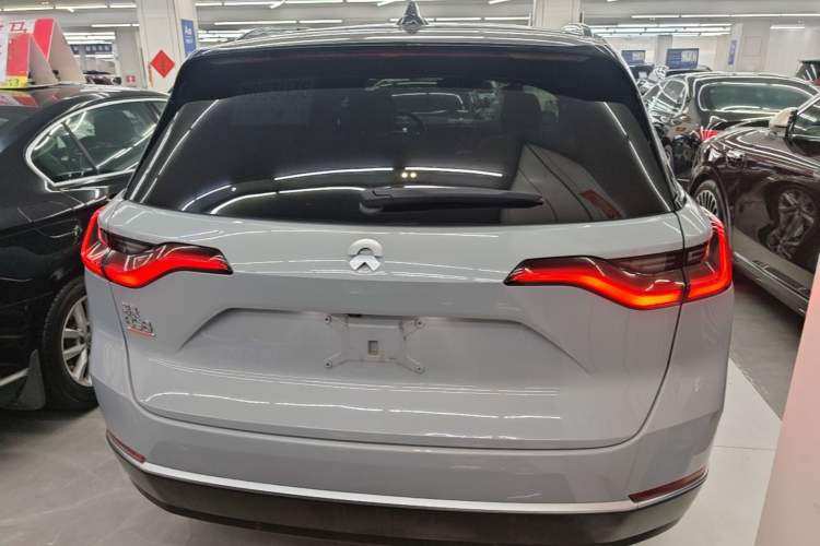 Used Nio ES8 2020 580 km Range 7-Seater Version Rear