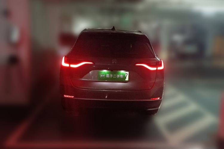 Used Nio ES8 2020 415 km Signature Edition 6-Seater Version Rear