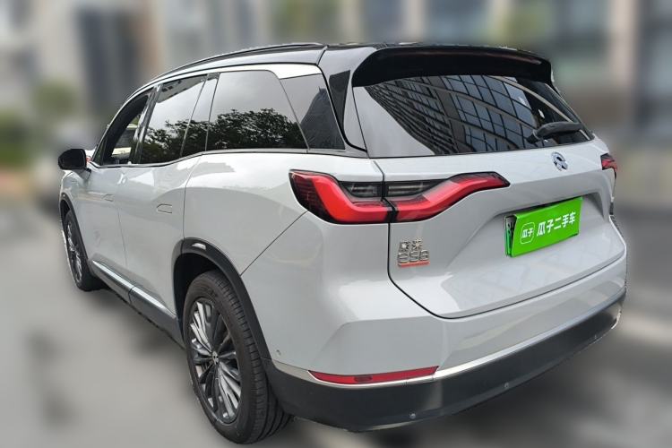 Used Nio ES8 2020 580 km Range Six-Seater Version Rear Left 45 Deg