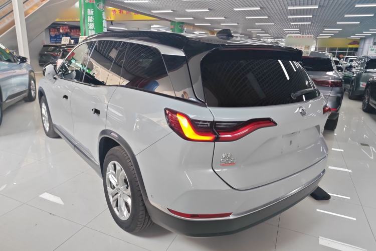 Used Nio ES8 2020 415 km Range 6-Seater Version Rear Left 45 Deg