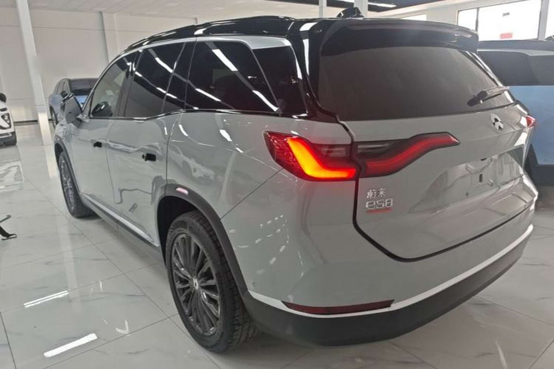 Used Nio ES8 2020 415 km Range 6-Seater Version Rear Left 45 Deg