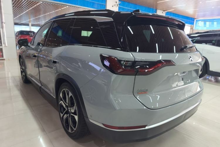 Used Nio ES8 2020 580 km Range Signature Edition Six-Seater Version Rear Left 45 Deg