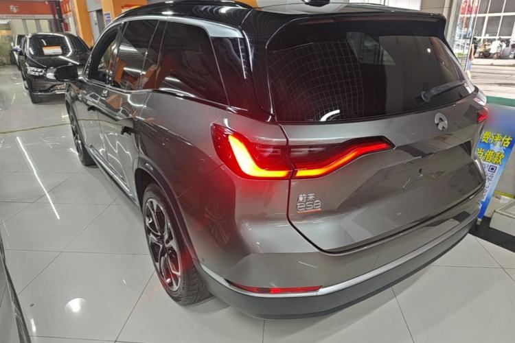Used Nio ES8 2020 415 km Signature Edition 6-Seater Version Rear Left 45 Deg