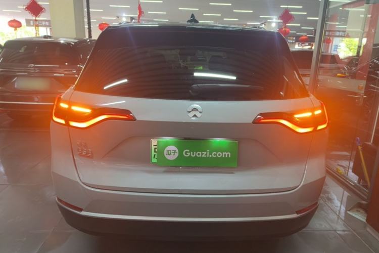 Used Nio ES8 2020 415 km Range 6-Seater Version Rear