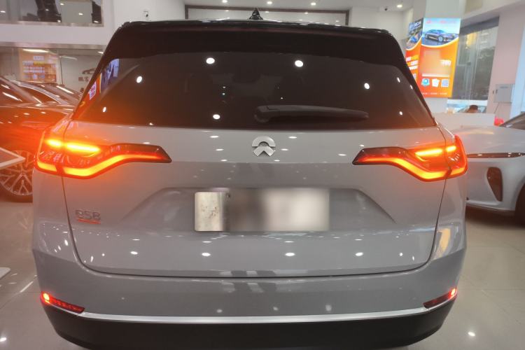 Used Nio ES8 2020 580 km Signature Edition 7-Seater Version Rear