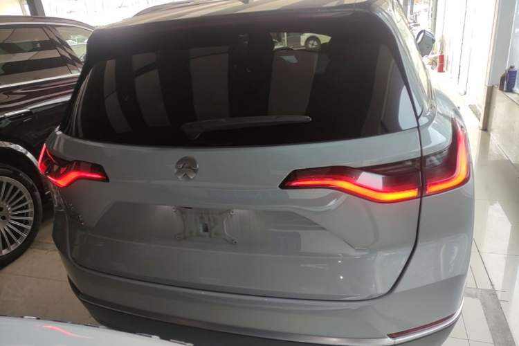 Used Nio ES8 2020 450 km Range 7-Seater Version Rear