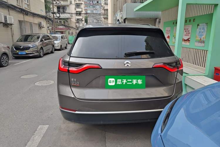 Used Nio ES8 2020 415 km Range 6-Seater Version Rear