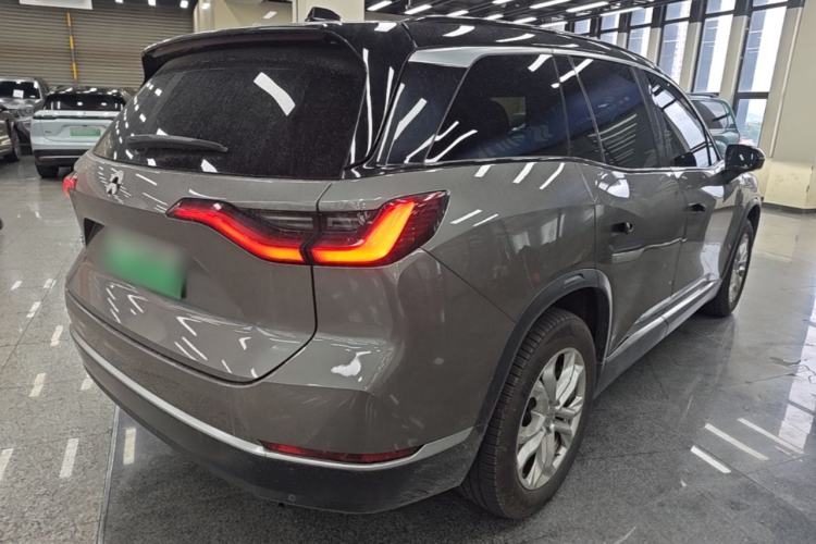 Used Nio ES8 2020 580 km Range Six-Seater Version Rear Right 45 Deg
