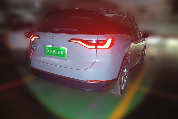 Used Nio ES8 2020 415 km Range 6-Seater Version Rear Right 45 Deg