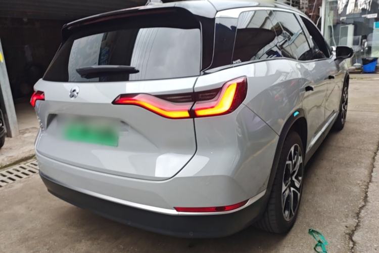 Used Nio ES8 2020 580 km Range Six-Seater Version Rear Right 45 Deg