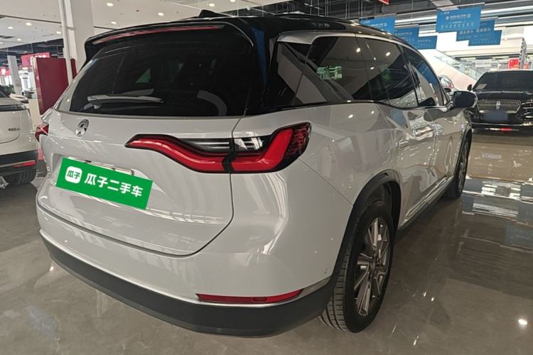 Used Nio ES8 2020 415 km Range 6-Seater Version Rear Right 45 Deg