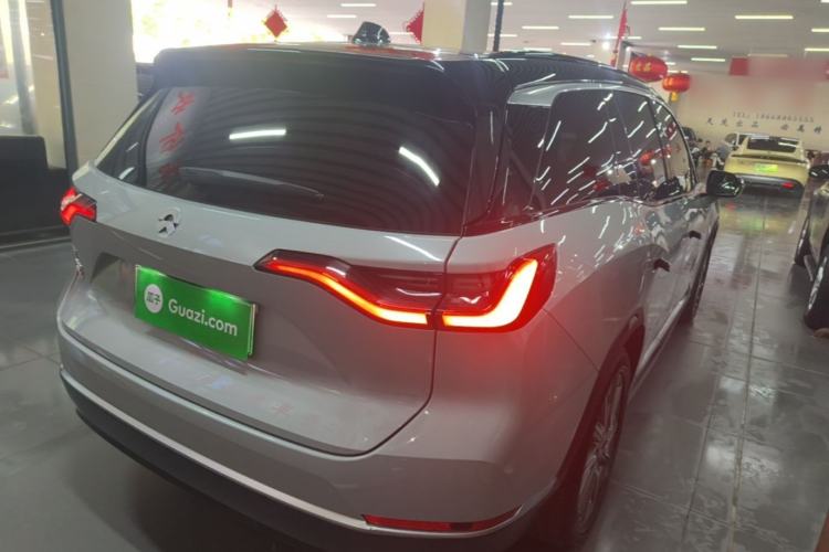Used Nio ES8 2020 415 km Range 6-Seater Version Rear Right 45 Deg