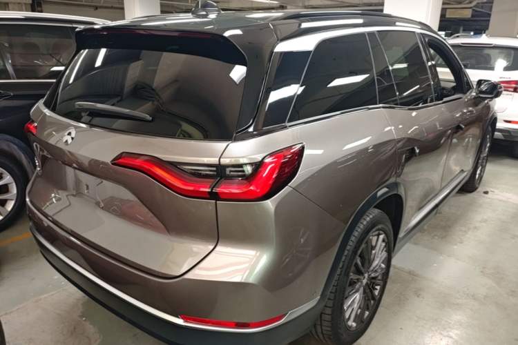 Used Nio ES8 2020 415 km Range 6-Seater Version Rear Right 45 Deg