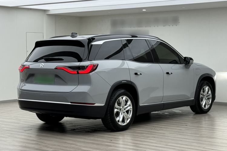 Used Nio ES8 2020 580 km Range 7-Seater Version Rear Right 45 Deg
