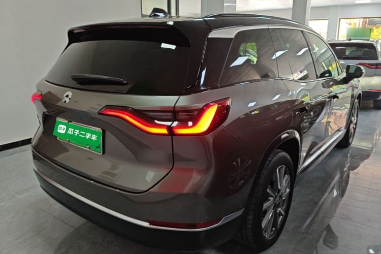 Used Nio ES8 2020 450 km Range 7-Seater Version Rear Right 45 Deg