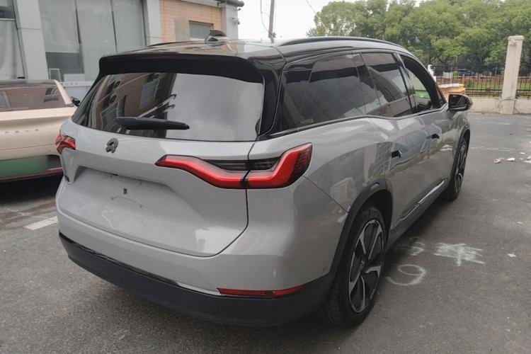 Used Nio ES8 2020 415 km Signature Edition 6-Seater Version Rear Right 45 Deg