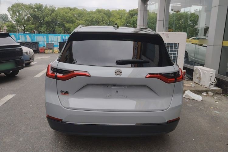 Used Nio ES8 2020 415 km Signature Edition 6-Seater Version Rear