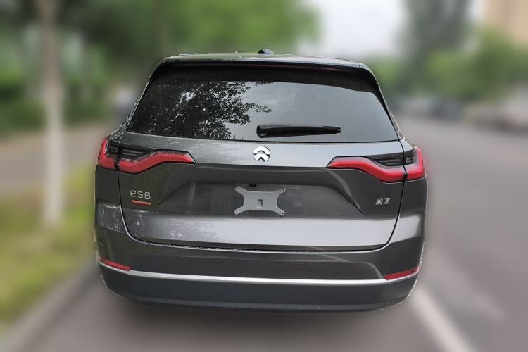 Used Nio ES8 2020 580 km Range Six-Seater Version Rear