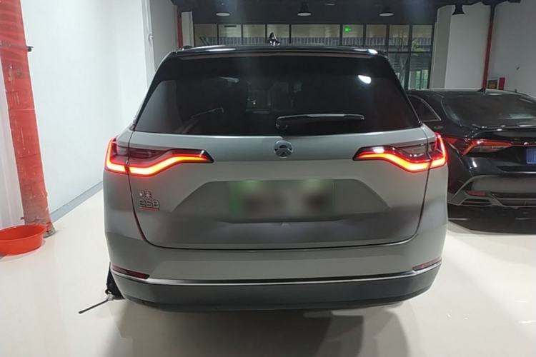 Used Nio ES8 2020 415 km Signature Edition 6-Seater Version Rear