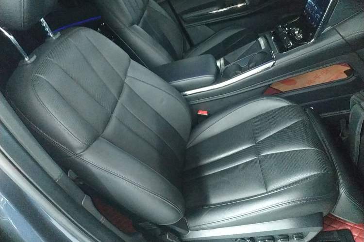Used Nio ES8 2020 580 km Range 7-Seater Version Right Front Seat