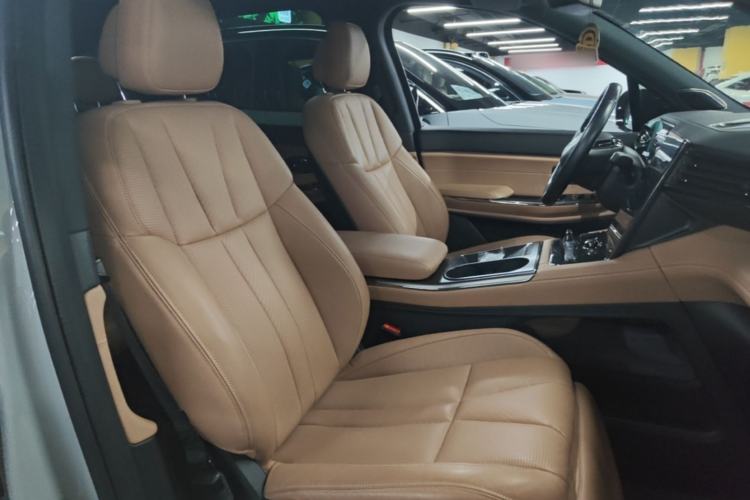 Used Nio ES8 2020 415 km Range 6-Seater Version Right Front Seat