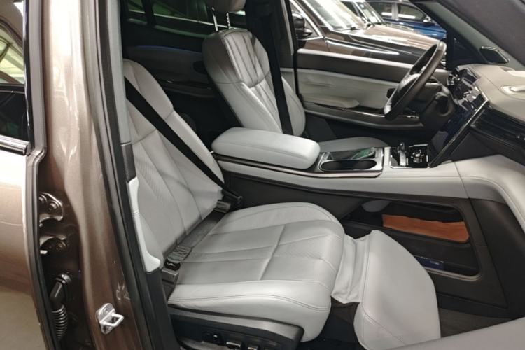 Used Nio ES8 2020 415 km Range 6-Seater Version Right Front Seat