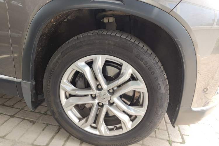 Used Nio ES8 2020 415 km Range 7-Seater Version Right Front Wheel Hub