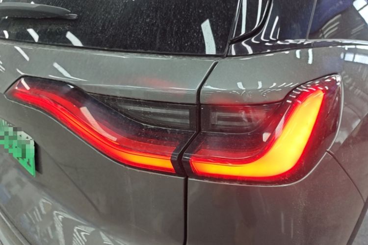 Used Nio ES8 2020 580 km Range Six-Seater Version Right Rear Taillight